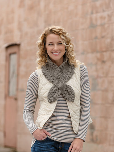 Braided Cable Cowl Crochet Pattern