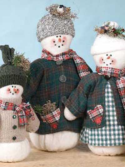 Frosty Snow Family Centerpiece