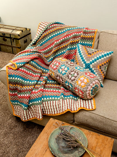 ANNIE'S SIGNATURE DESIGNS: Foxdale Granny Afghan & Pillows Crochet Pattern