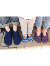 Annie's Signature Designs: Vintage Family Trio Knit Slippers
