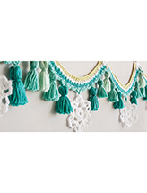 Tassels & Snowflakes Garland Crochet Pattern