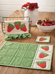EXCLUSIVELY ANNIES QUILT DESIGNS: Strawberry Pickin' Kitchen Set Pattern