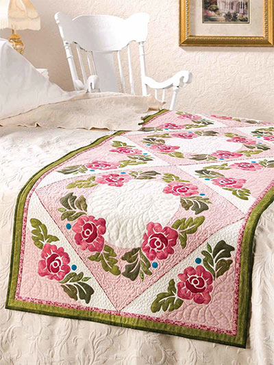 Roses Around Victorian Bed Topper