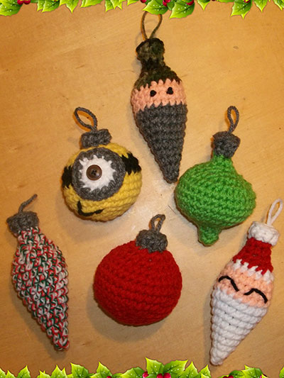 Holiday Hanging Ornaments