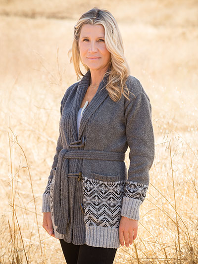 Annie's Signature Designs: Nord Cardigan Knit Pattern