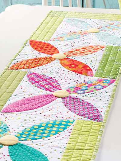 Summer Blooms Table Runner Quilt Pattern